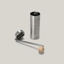 SNOW PEAK FIELD BARISTA COFFEE MILL -BARBOUR Shop 13 1024x1024 83414a30 ff44 448c b137 7e6a8b6ce973 1024x1024@2x