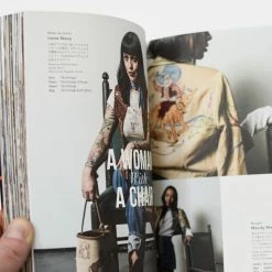 CLUTCH THE PORTRAITS - FOR WOMEN 11 CLUTCH THE PORTRAITS - FOR WOMEN -BARBOUR Shop 20180913 DSC 0186 1024x1024@2x