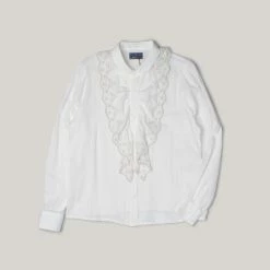 BLUE BLUE JAPAN DOBBY SATIN SCALLOP RUFFLED BLOUSE - WHITE