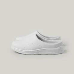 BARBOUR Shop -BARBOUR Shop MOONSTAR810S OCT22 2 1024x1024@2x