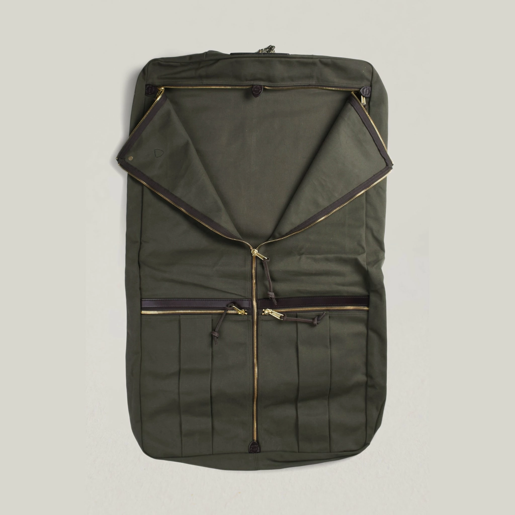 USED FILSON GARMENT CARRIER - OTTER GREEN 6 USED FILSON GARMENT CARRIER - OTTER GREEN - Image 4