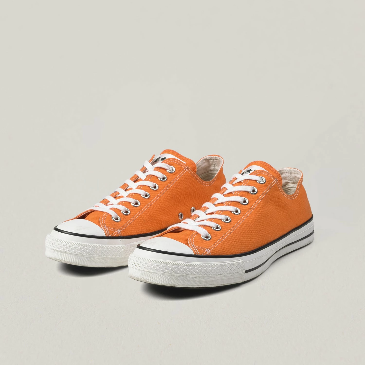USED CONVERSE ALLSTAR OX LOW - ORANGE 3 USED CONVERSE ALLSTAR OX LOW - ORANGE