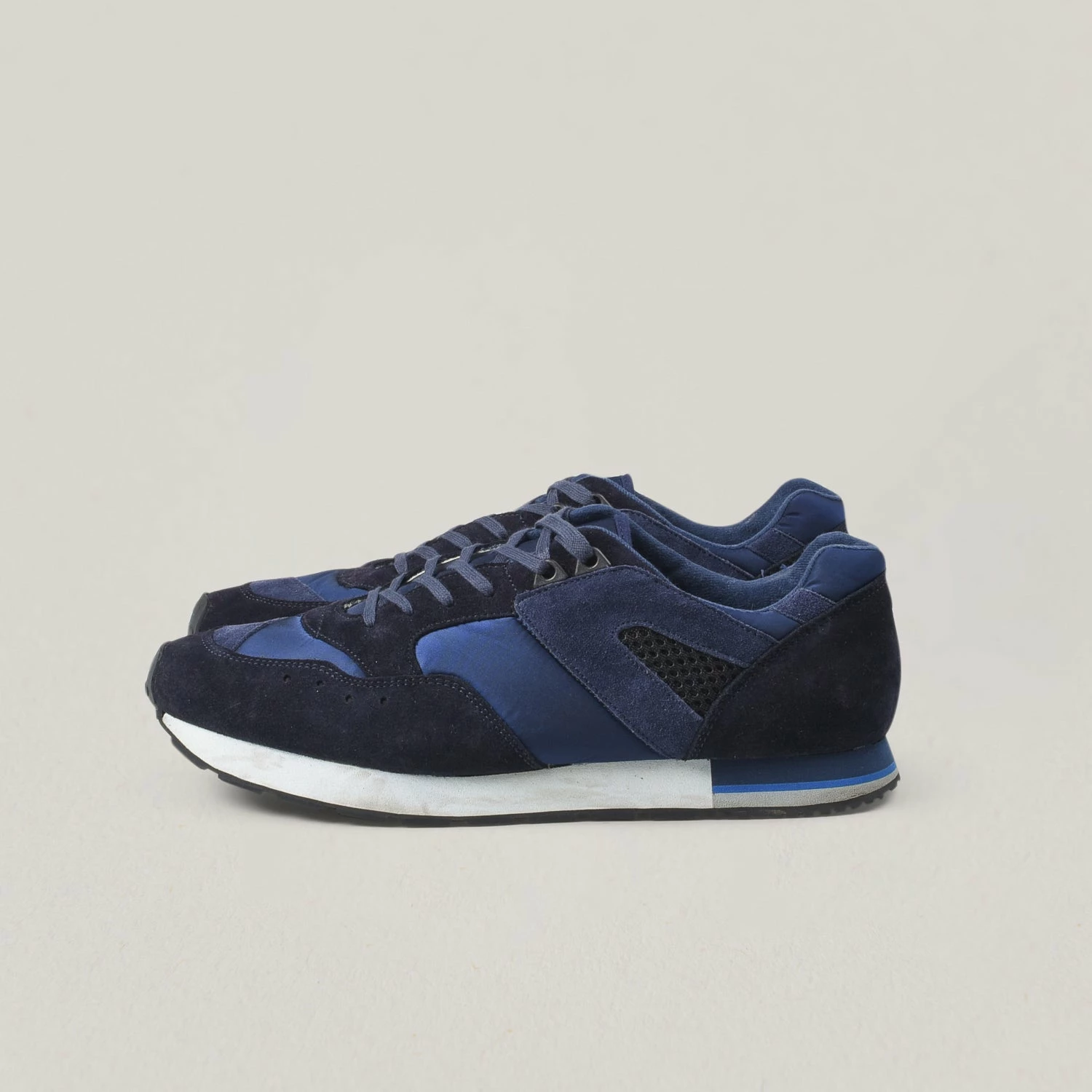 USED REPRODUCTION OF FOUND FRENCH MILITARY TRAINER - NAVY 4 USED REPRODUCTION OF FOUND FRENCH MILITARY TRAINER - NAVY - Image 2