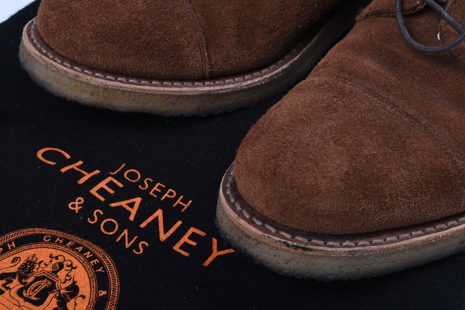 USED JOSPEH CHEANEY & SONS ELEANOR CAPPED DERBY - FOX SUEDE 6 USED JOSPEH CHEANEY & SONS ELEANOR CAPPED DERBY - FOX SUEDE - Image 5